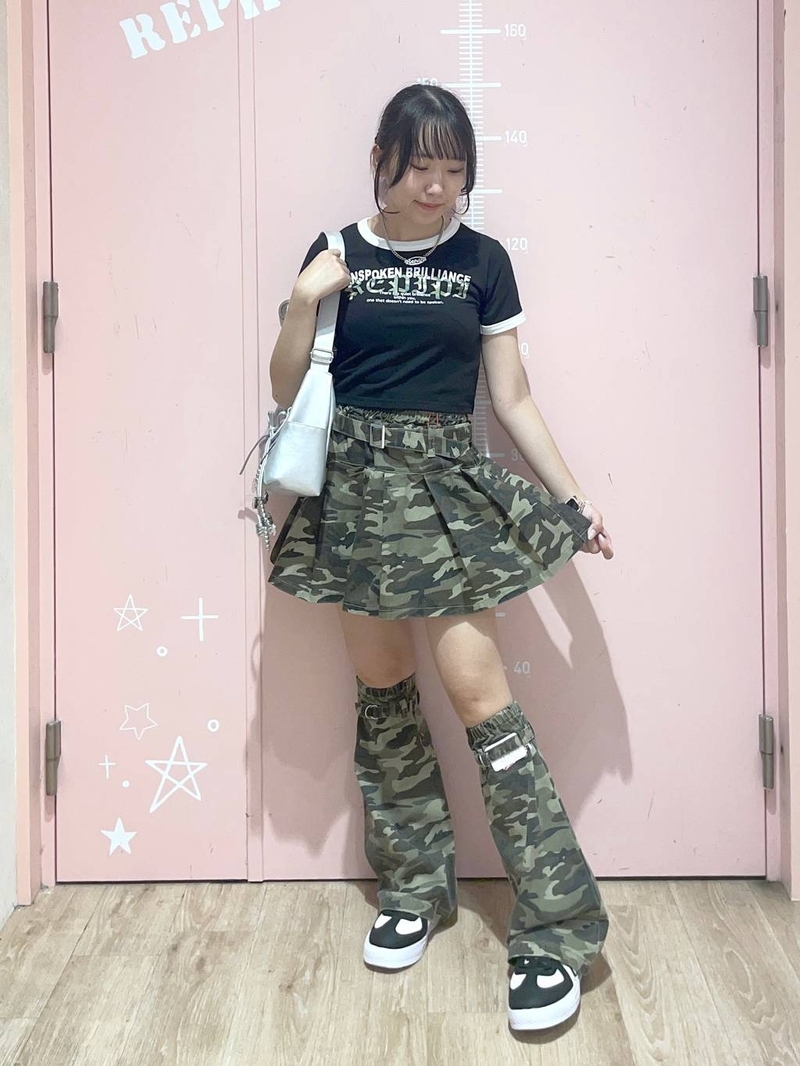 9439675/LAZONA川崎PLAZA/repipi armario/150