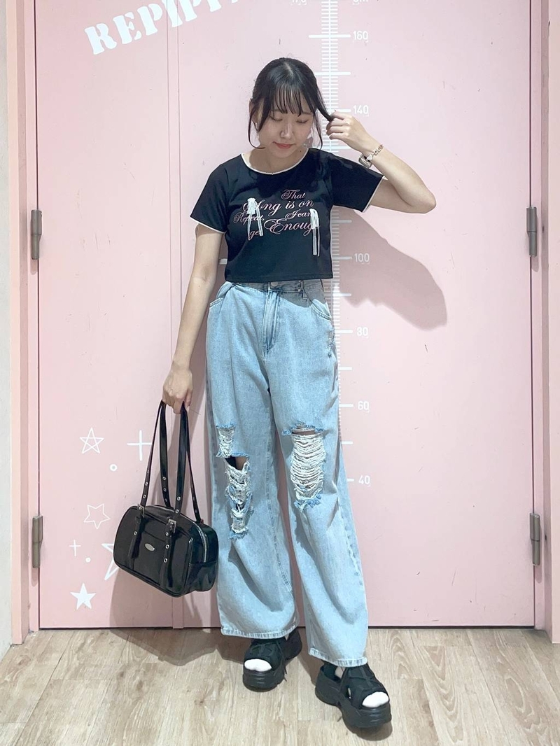 9439694/LAZONA川崎PLAZA/repipi armario/150