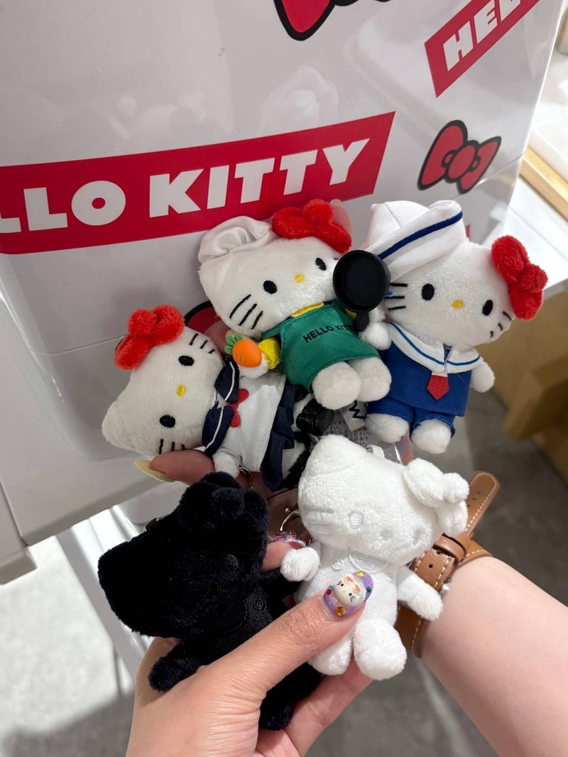9439618/ヘップファイブ/LOWRYS FARM/158