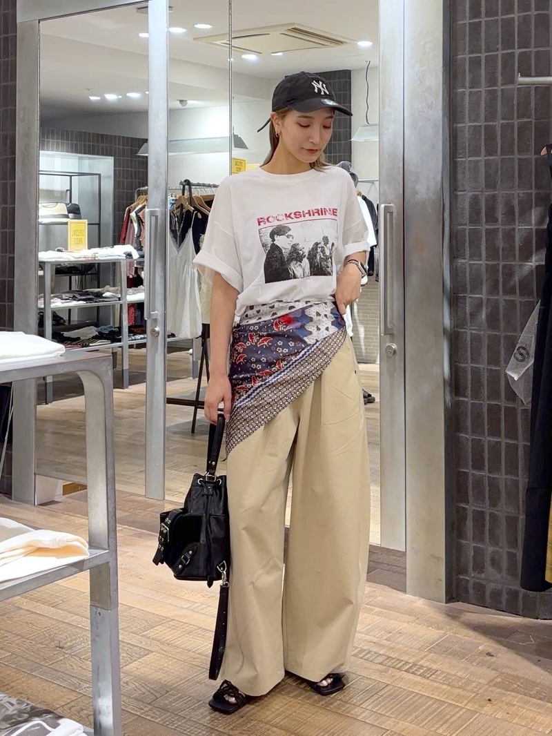 9449688/ソラリアプラザ/JEANASIS/167