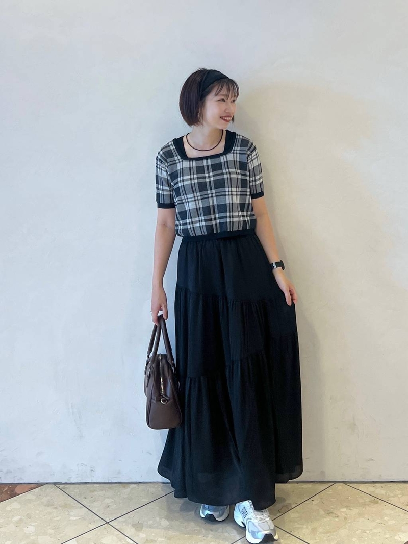 9492479/ヘップファイブ/PAGEBOY/159