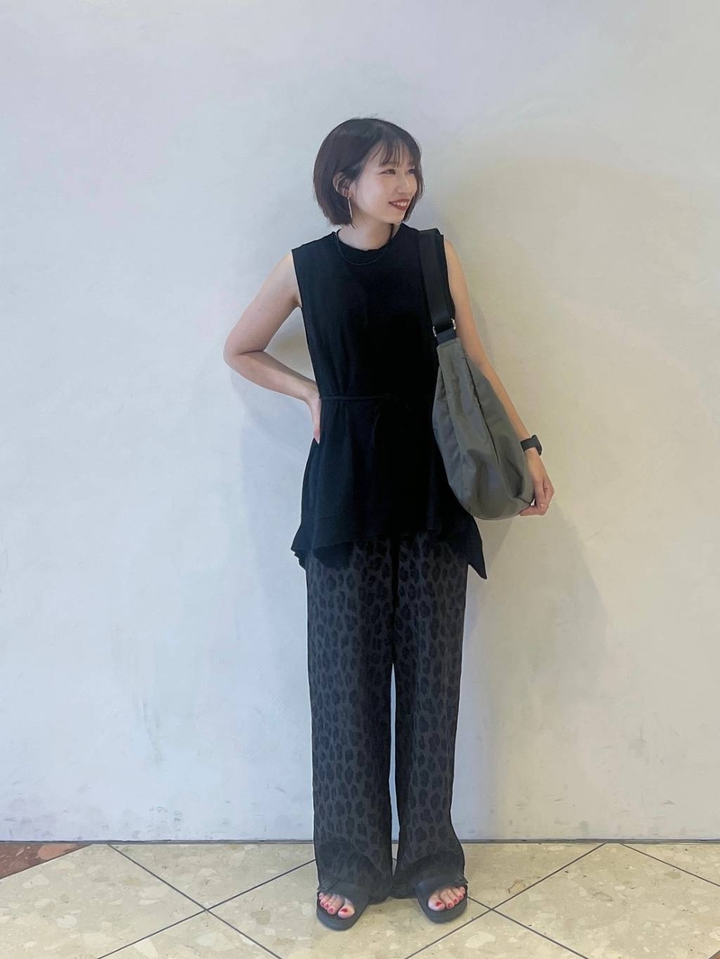 9494563/ヘップファイブ/PAGEBOY/159