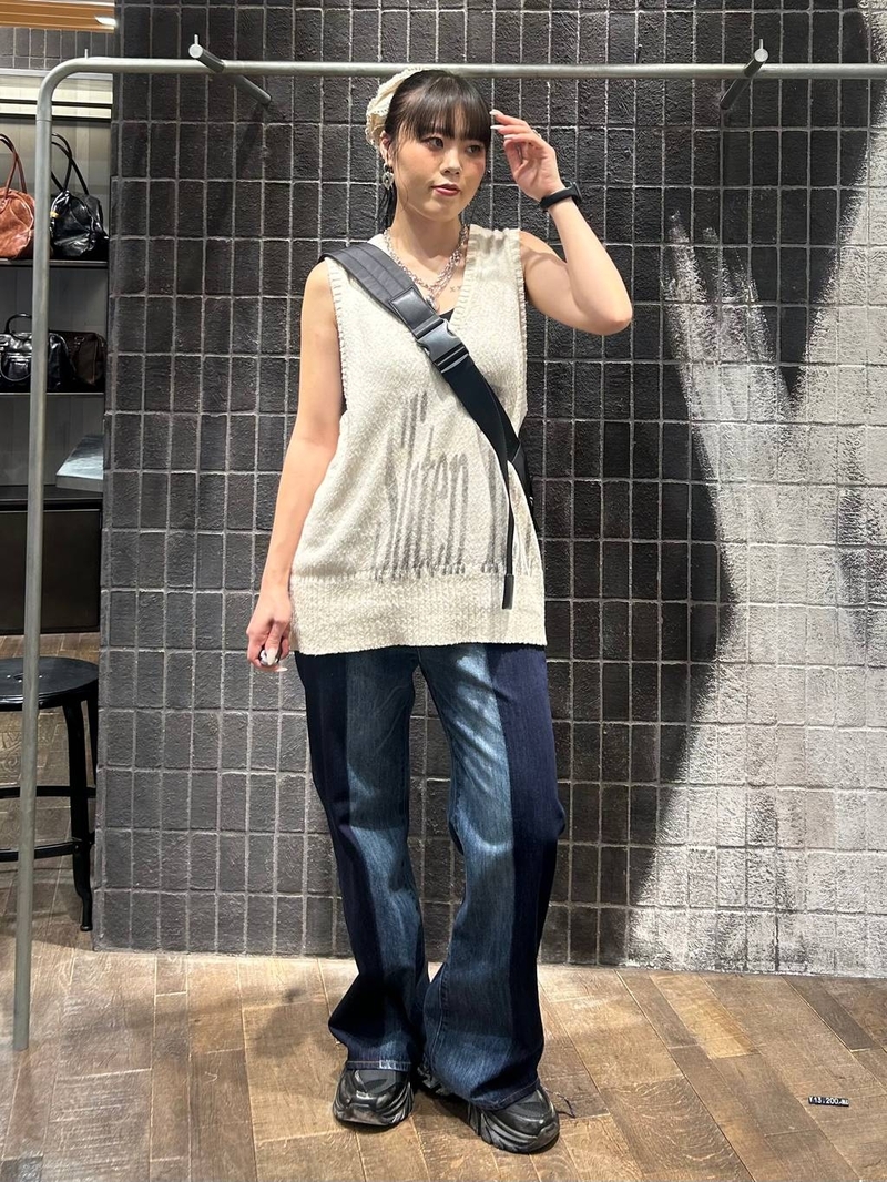 9520826/アミュプラザ長崎/JEANASIS/161