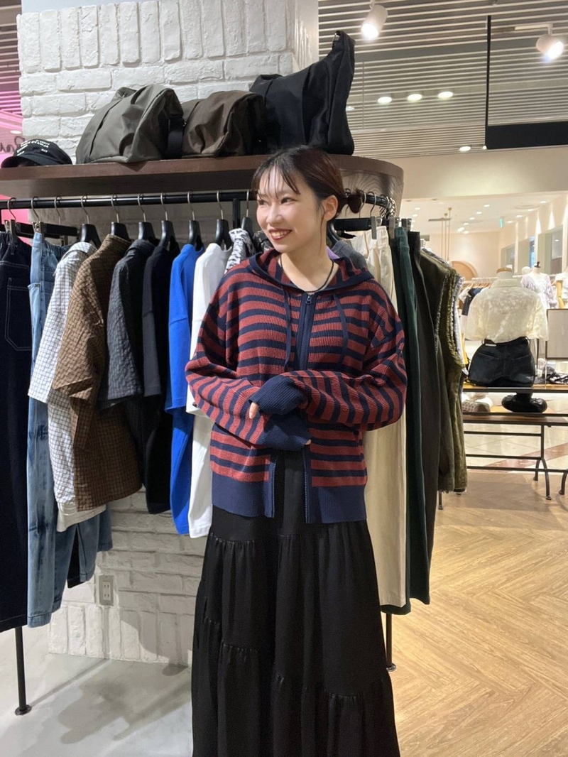 9525530/ヘップファイブ/PAGEBOY/159