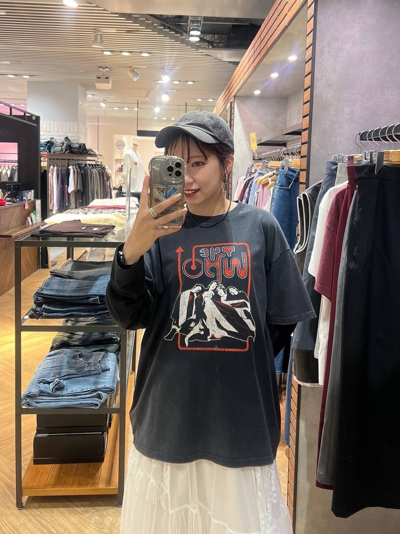 9538142/ヘップファイブ/PAGEBOY/159