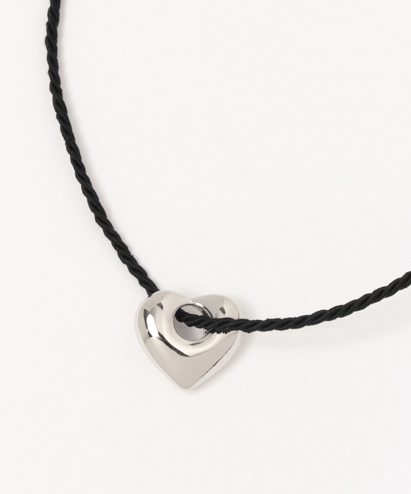 心心鏤空吊墜Choker