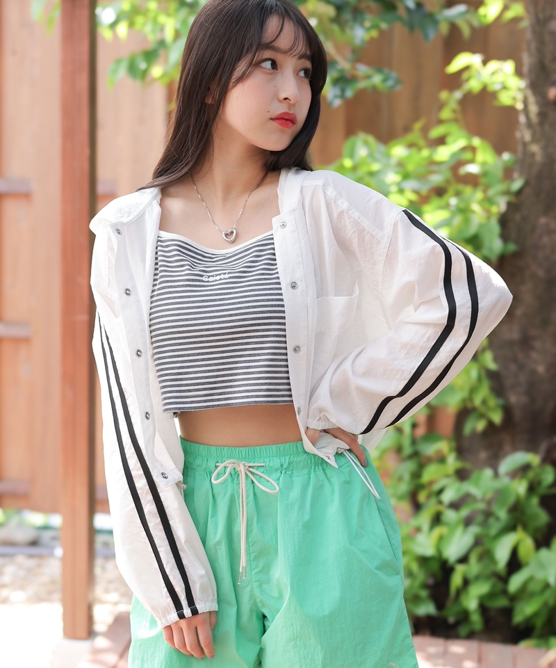 條紋休閒吊帶少女背心附襯墊