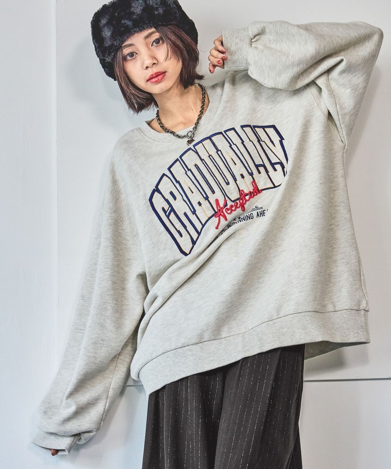 立體刺繡學院風文字衛衣