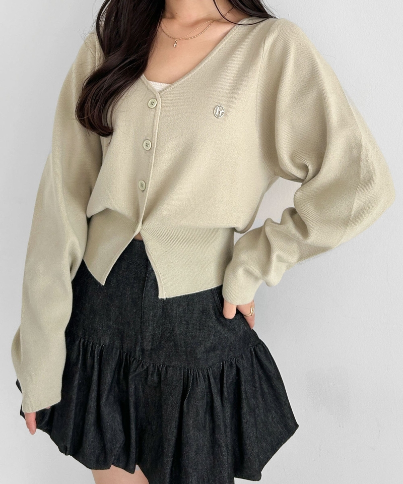 ▲再降價▲金屬Logo襟章開襟針織外套