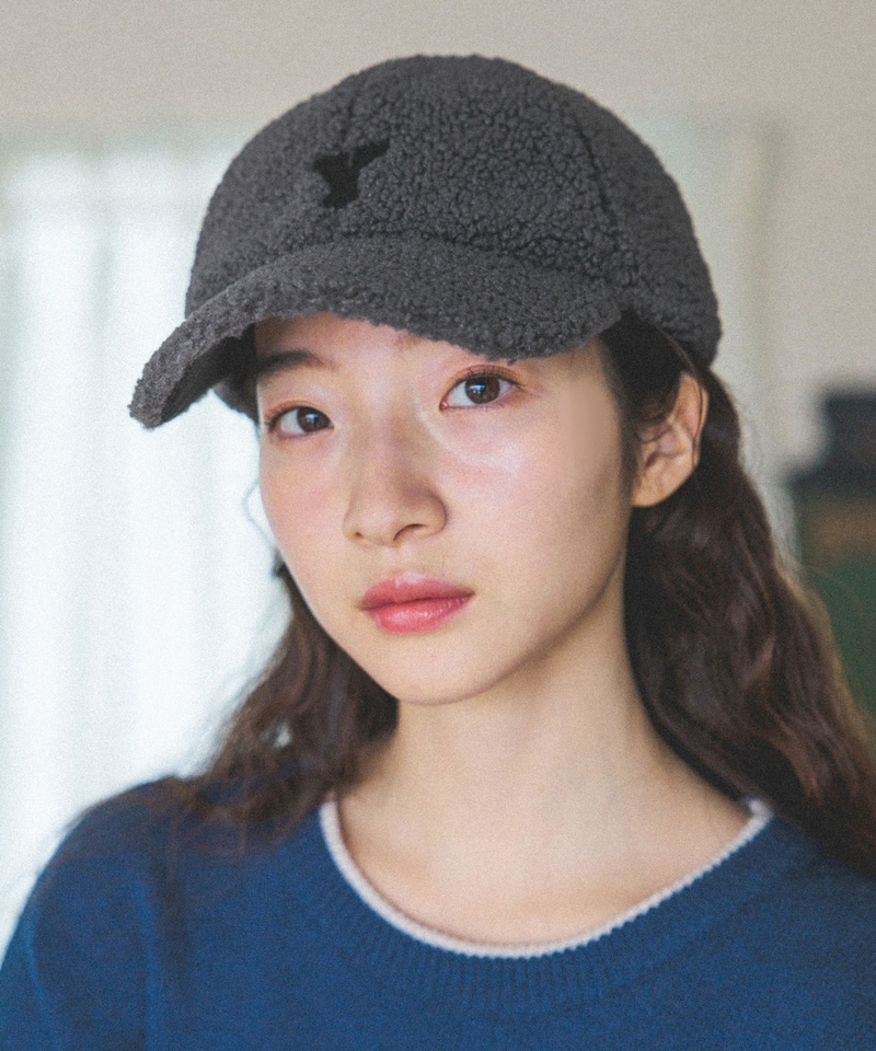 毛毛燈芯絨字母CAP