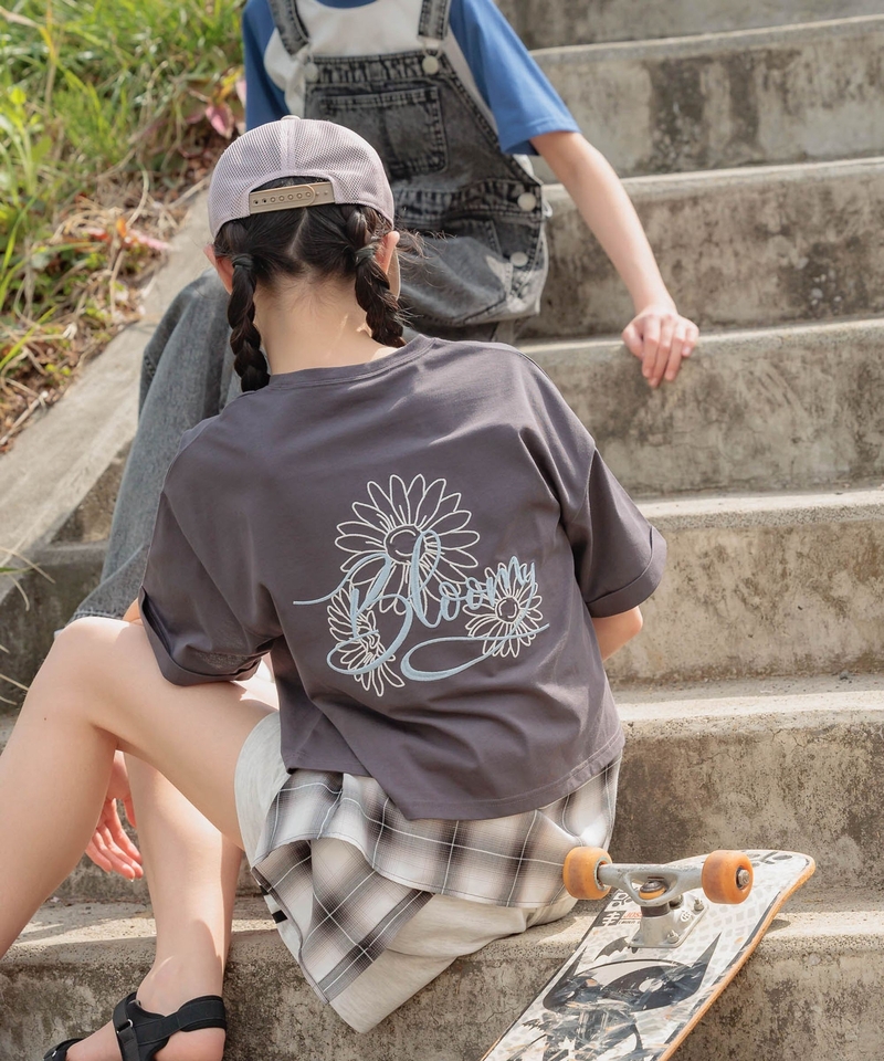 【Hebiro TEE】寬版英文字T恤